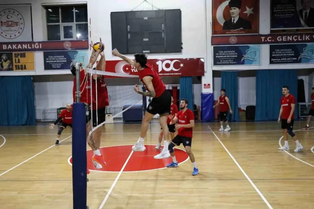 Düzce Voleybolseverler Büyük Maça Hazır!