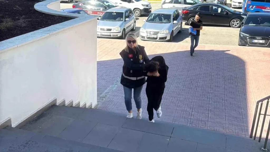 “Bodrum’da Terasa Bırakılan Bebek: Kırgızistanlı Kadın Tutuklandı”