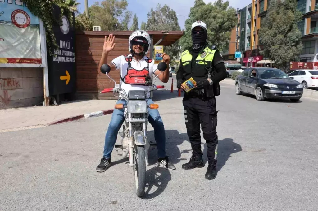 Motosiklet Sürücüleri İçin Hayati Kask Denetimi