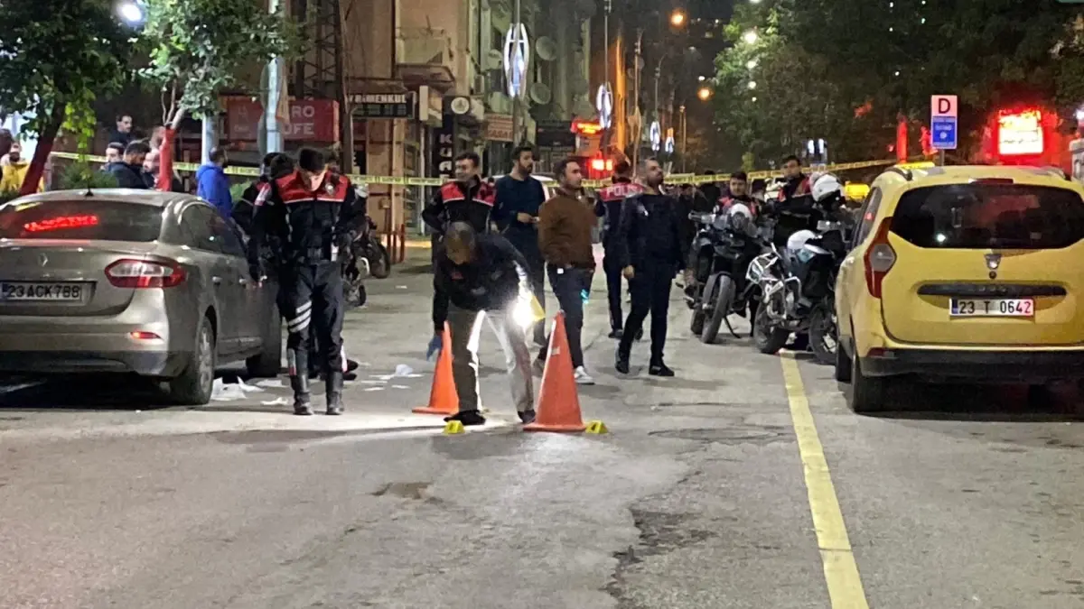 Elazığ’da Silahlı Kavga: 3 Kişi Yaralandı