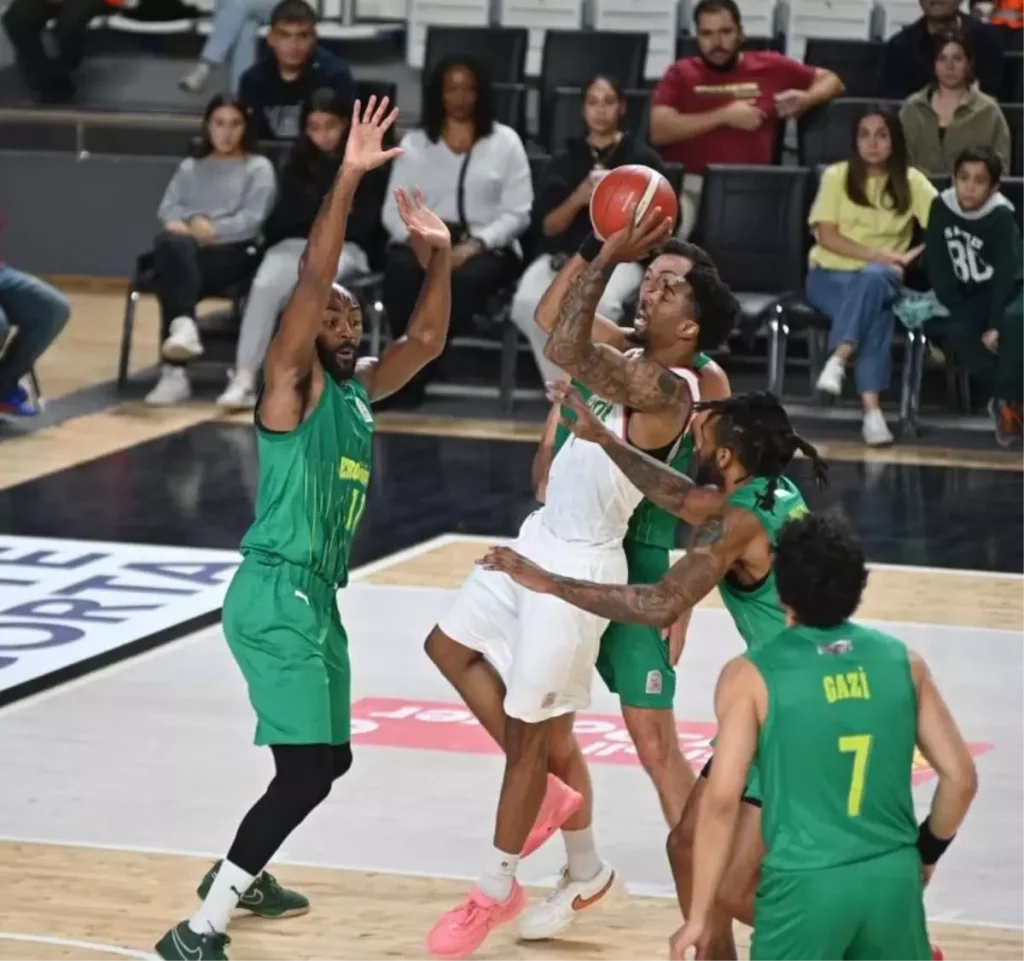 Manisa Basket Evinde Esenler Erokspor’a Yenildi