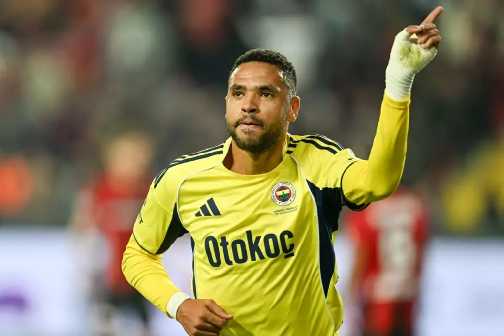 Fenerbahçe, Gaziantep FK’yı 4-0 mağlup etti