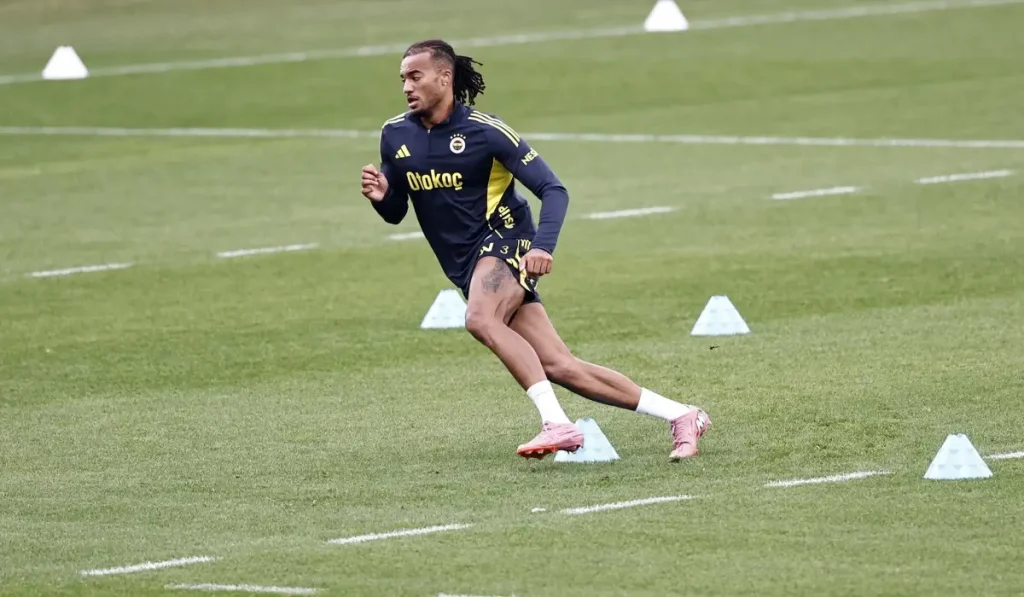 Fenerbahçe, Fatih Karagümrük Maçına Hazırlanıyor