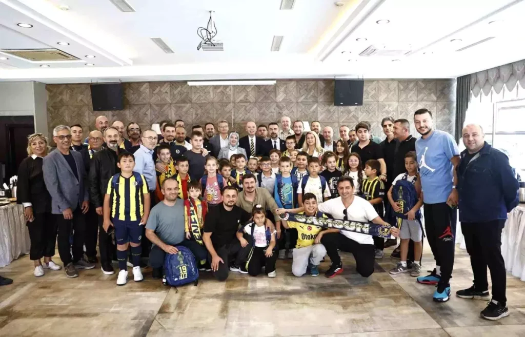 Fenerbahçe’nin Sosyal Sorumluluk Projesi: Her Deplasman Bir Okul