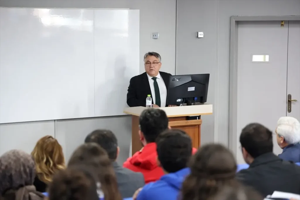 Finansal Okuryazarlık Eğitimi Üniversitelerde Yaygınlaşıyor