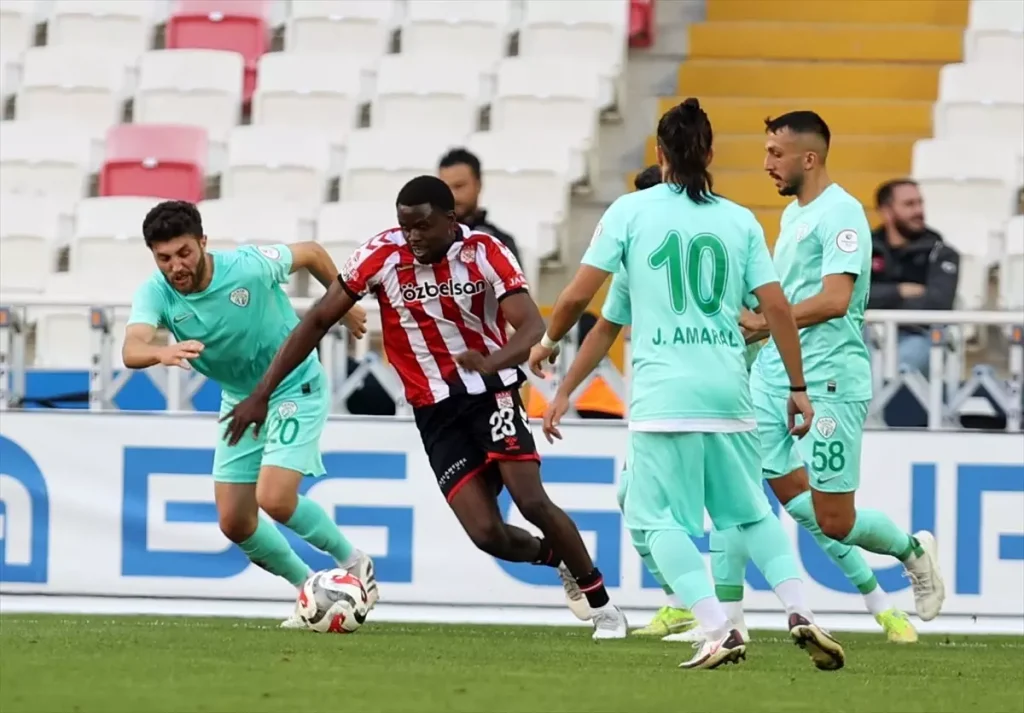 Sivasspor, Serikspor Karşısında Golsüz Berabere Kaldı