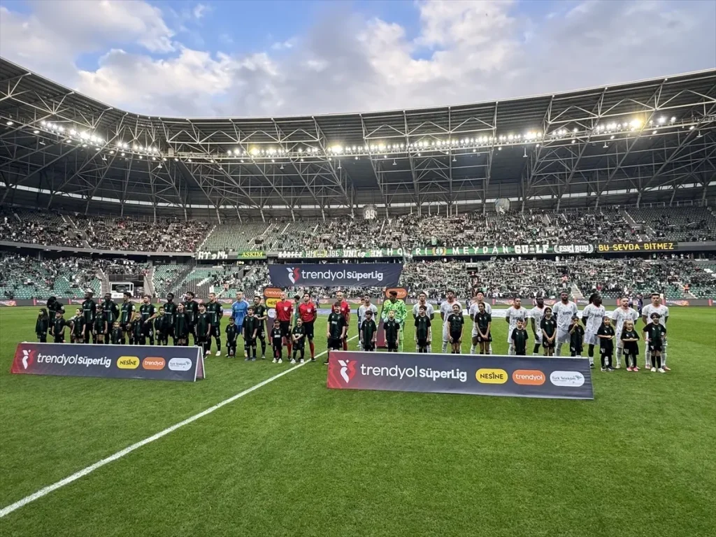 Süper Lig’de Kocaelispor-Alanyaspor Maçı 0-0 Berabere