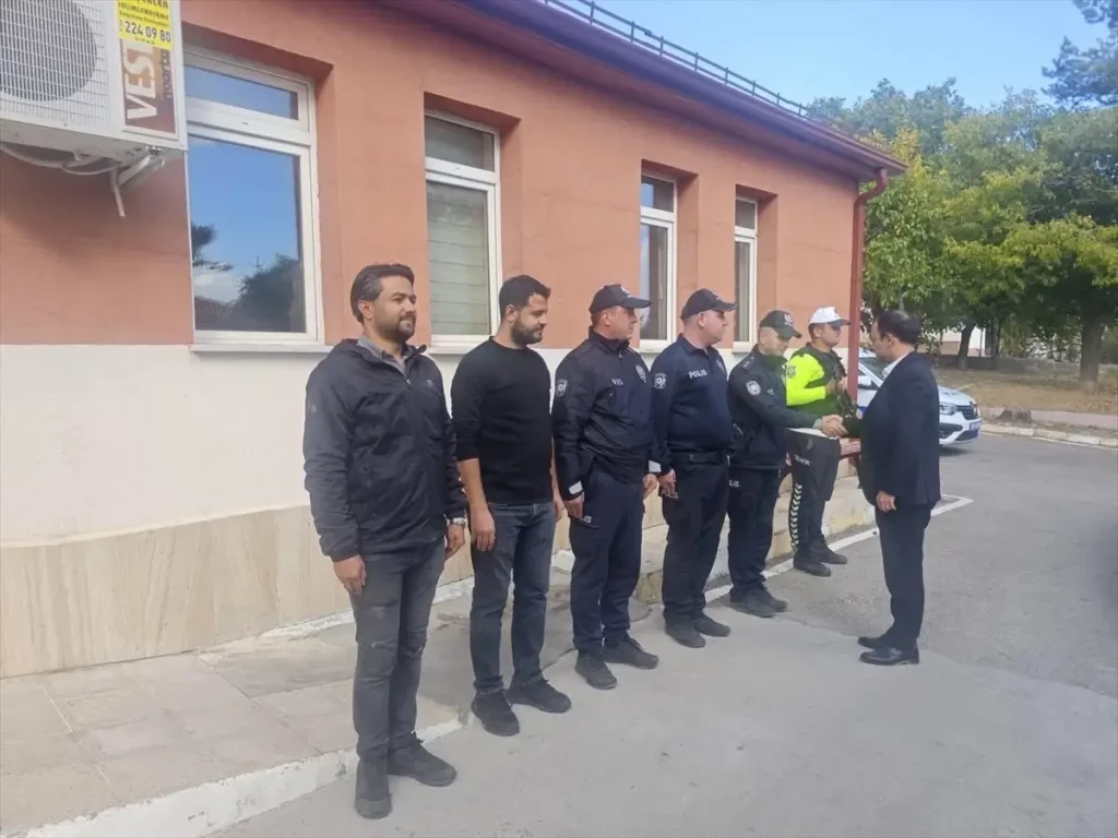 Sivas’ın Gölova Kaymakamı Emniyet Amirliğini Ziyaret Etti