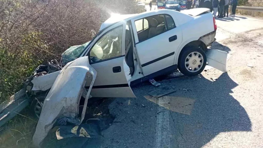 Trafik Kazasında 1 Kişi Hayatını Kaybetti