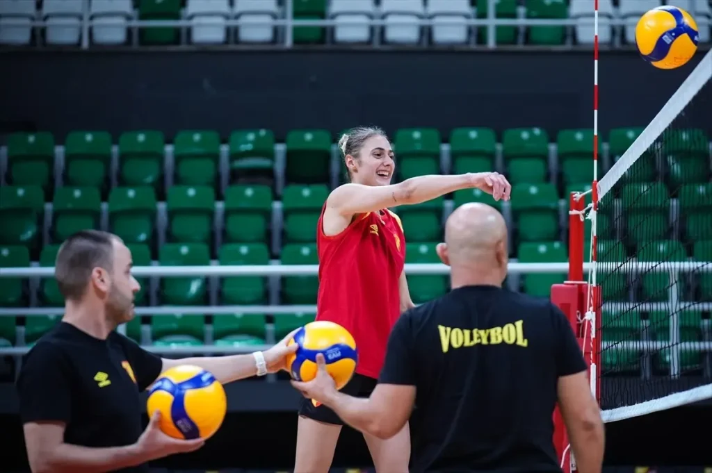 Göztepe Kadın Voleybol Takımı Sultanlar Ligi’nde Kalıcı Olmak İstiyor