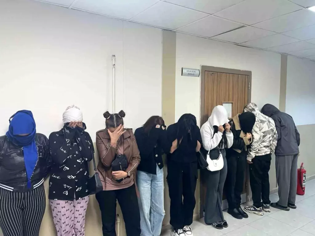 Hatay’da Fuhuş Operasyonu: 12 Apart Denetlendi