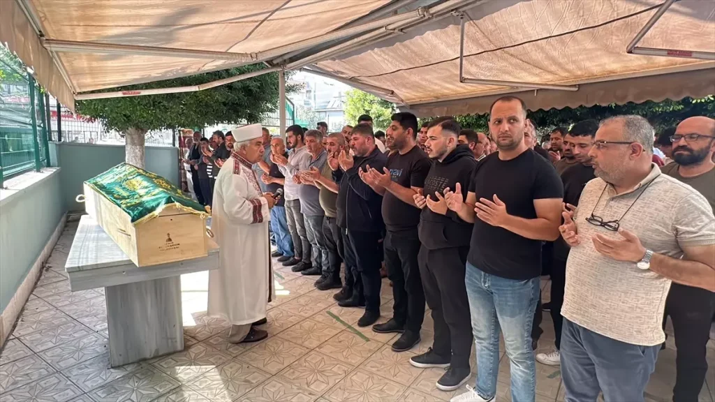 Trajedi: Genç Arkadaşlar Kazada Hayatlarını Kaybetti