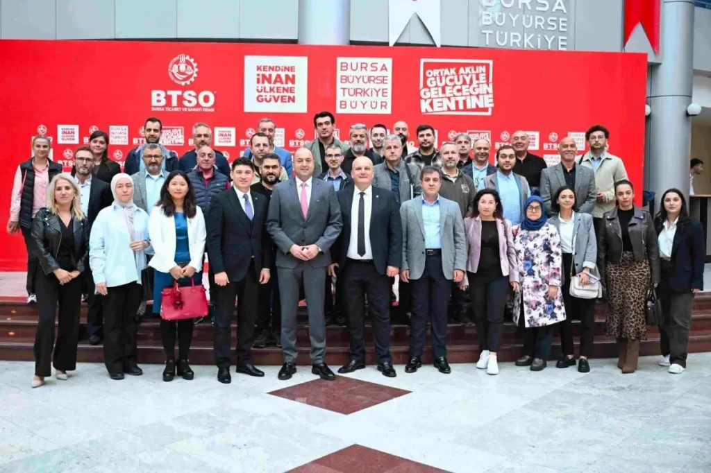 Azerbaycan ile Ticaret Hacmi 15 Milyar Dolara Çıkıyor