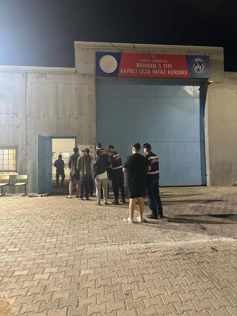 Bodrum’da Jandarmanın Büyük Operasyonu: 5 Tutuklama