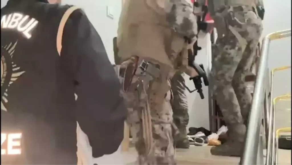 İstanbul Merkezli Suç Örgütü Operasyonu: 30 Tutuklama