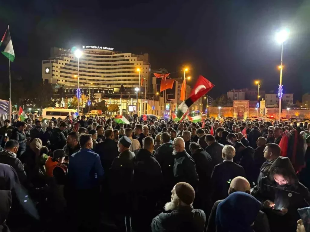 İsrail’in Sumud Filosu’na Müdahaleye Tepkiler Arttı