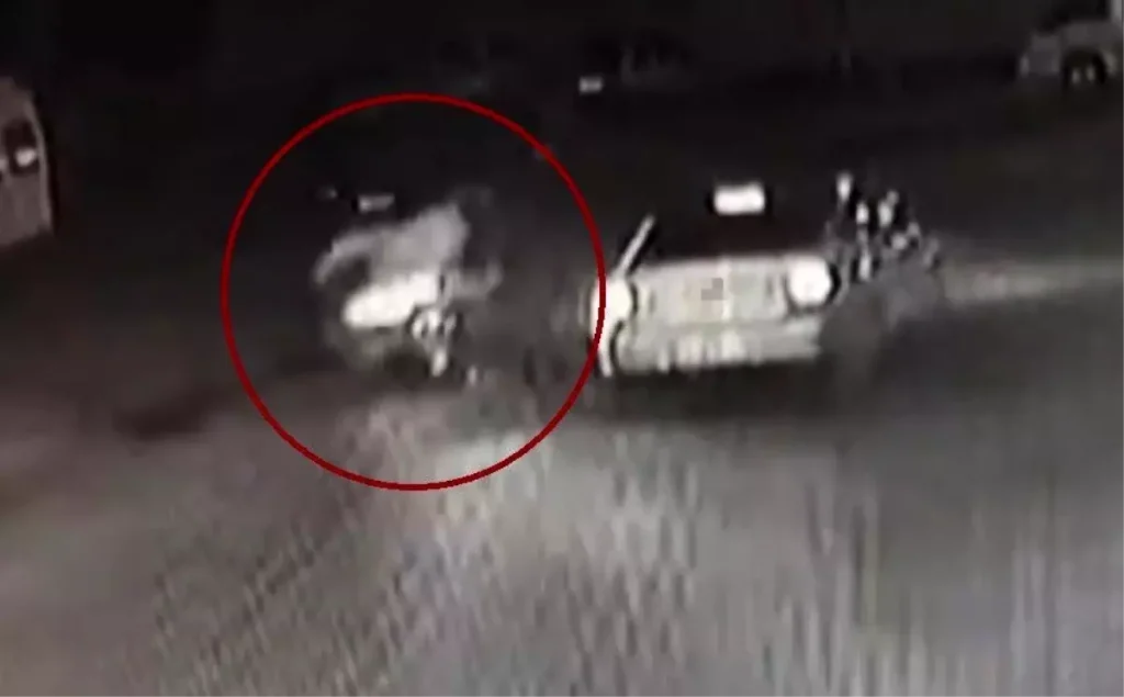 Kaza Anı Güvenlik Kamerasında: Motosiklet Sürücüsü Yaralandı