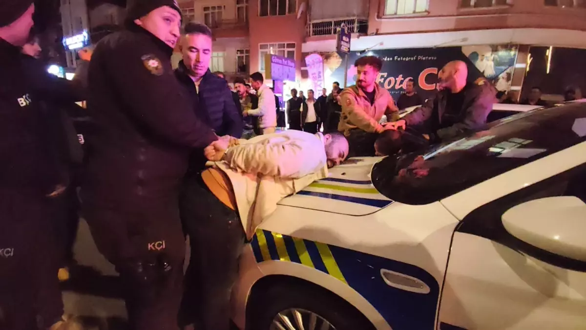 Trafik Kazasında Kimlik Soran Müdüre Saldırı: 3 Tutuklu