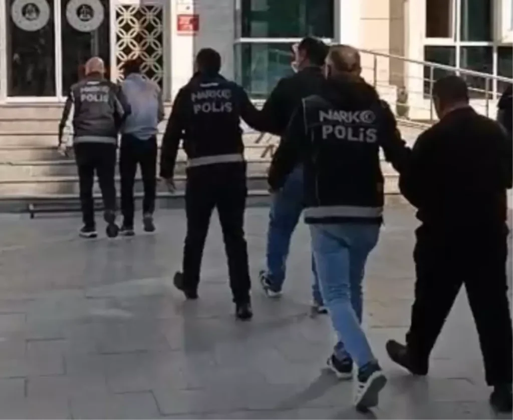 Kırşehir’de Uyuşturucu Operasyonu: 3 Tutuklama