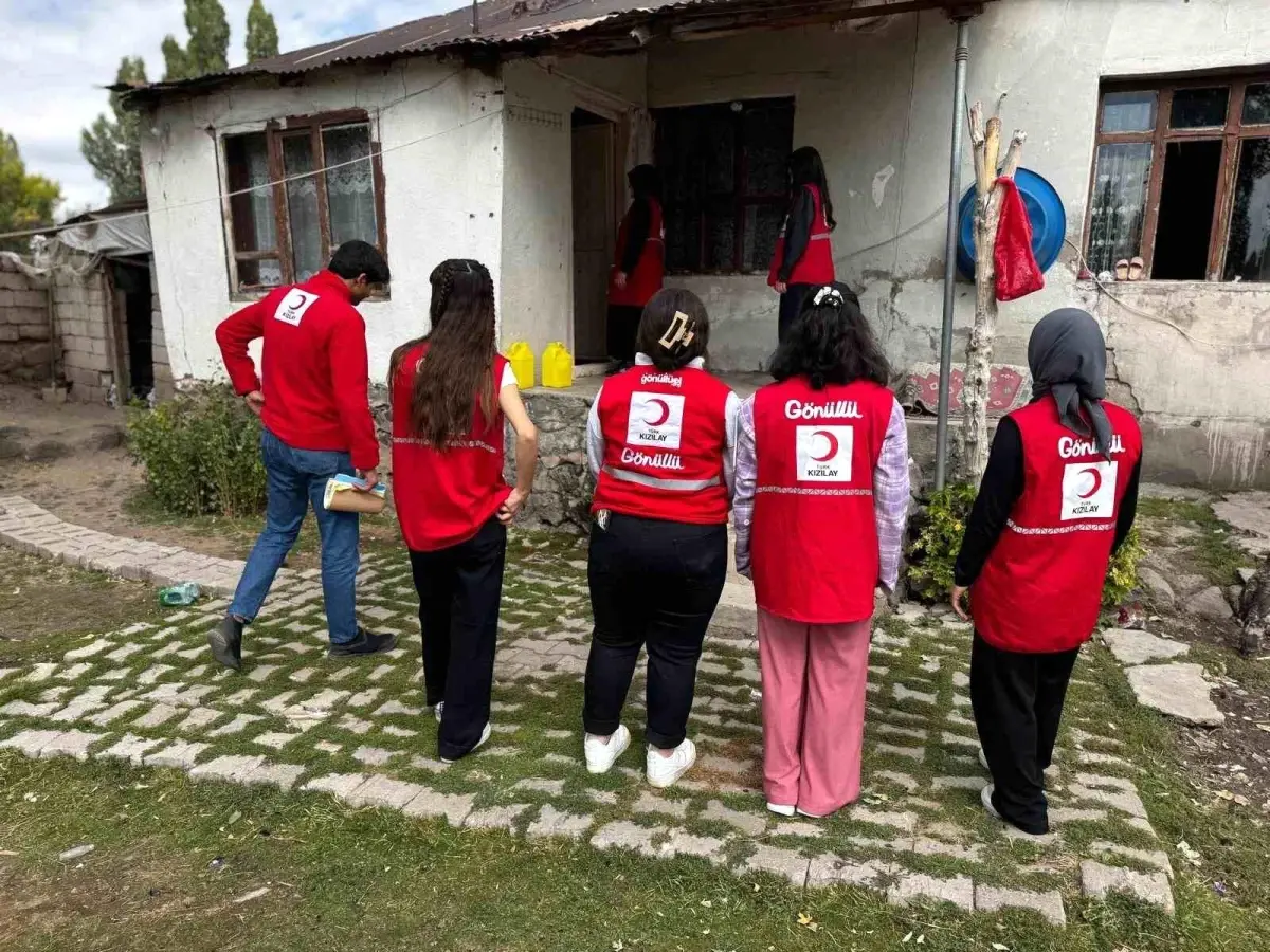 Kızılay’dan Patnos’a İftarlık Yardım