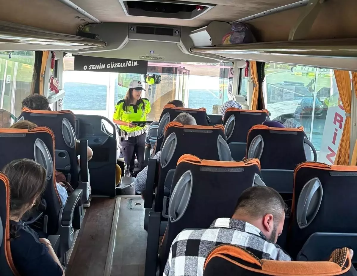 Manisa’da Otobüslerde Emniyet Kemeri Denetimi