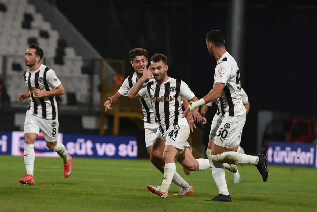 Manisa FK Kritik Maçta Namağlup Erzurumspor’u Konuk Edecek