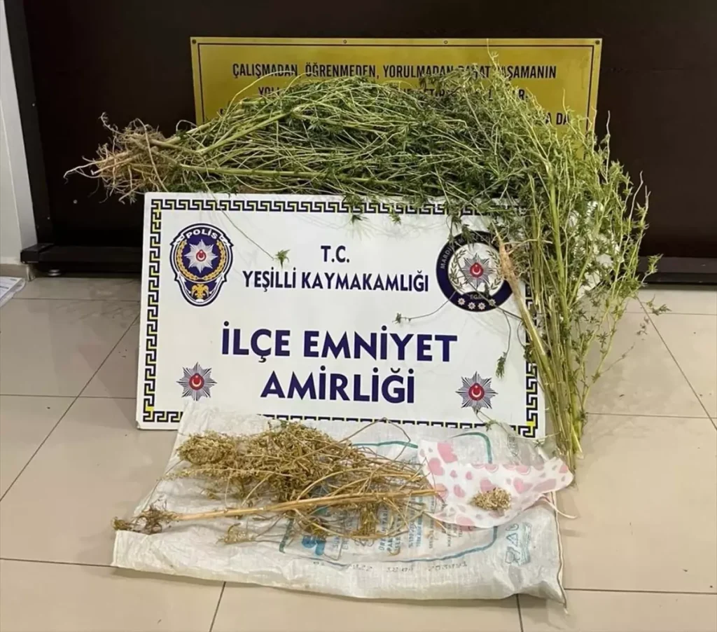 Uyuşturucu Operasyonlarında 3 Şüpheli Yakalandı