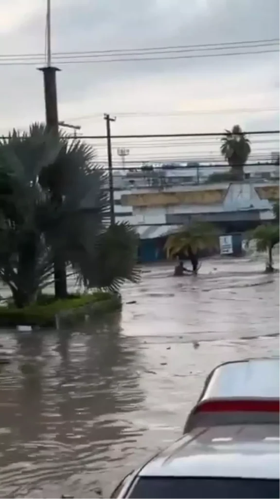 Meksika’da Şiddetli Yağışlar 41 Canı Aldı