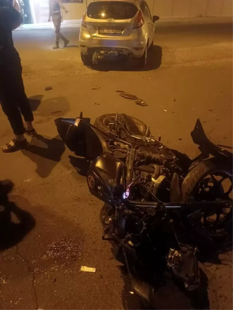 Diyarbakır’da Motosiklet ile Otomobil Çarpıştı: 1 Yaralı
