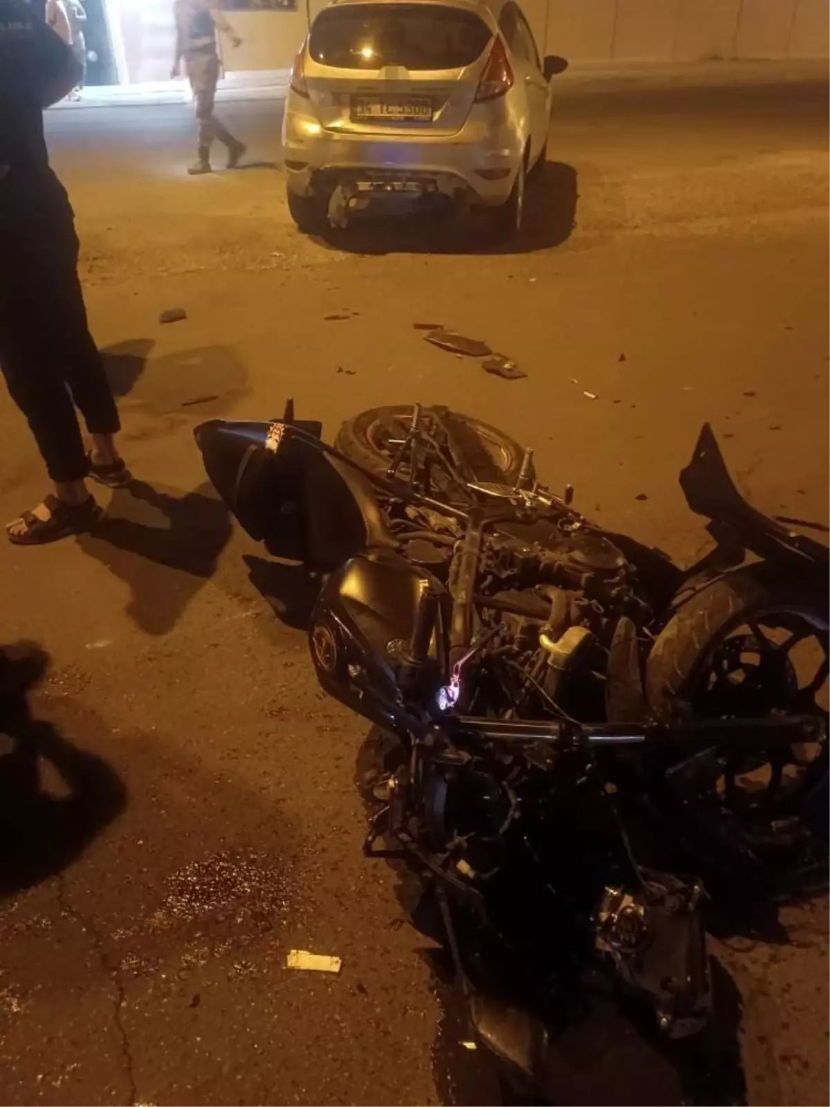 Diyarbakır’da Motosiklet ile Otomobil Çarpıştı: 1 Yaralı