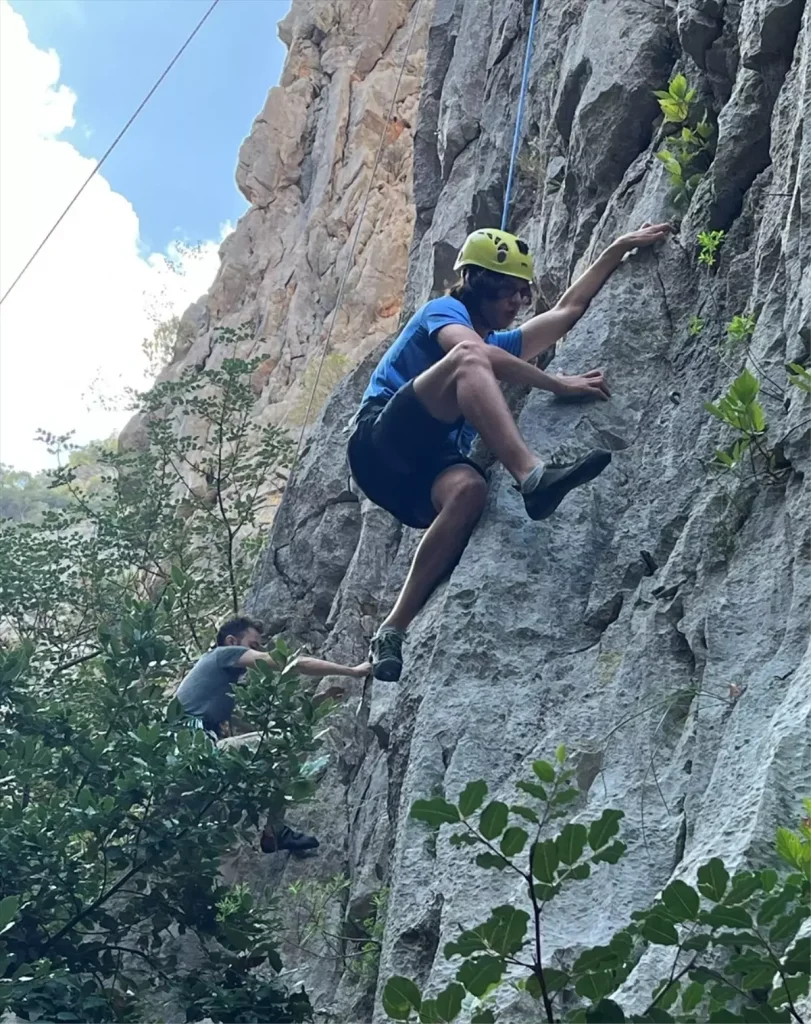 Antalya Olimpos Kaya Tırmanışı Şenliğiyle Adından Söz Ettirdi