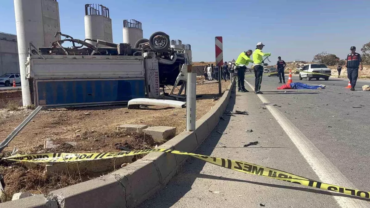 Ters Dönen Kamyonetin Sürücüsü Hayatını Kaybetti