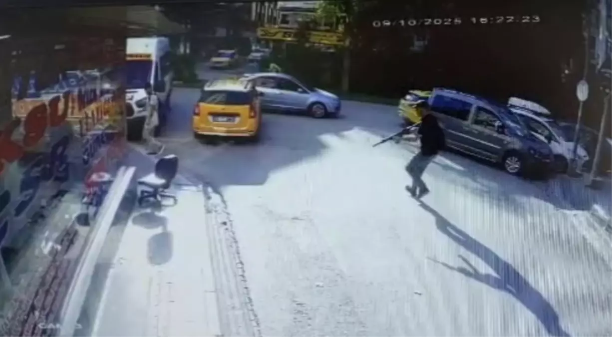 Oyun Salonuna Pompalı Tüfekli Saldırı Güvenlik Kamerasında