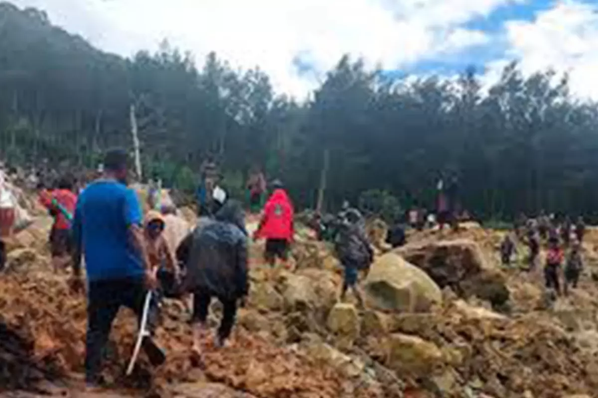 Papua Yeni Gine’de Toprak Kayması: 21 Ölü