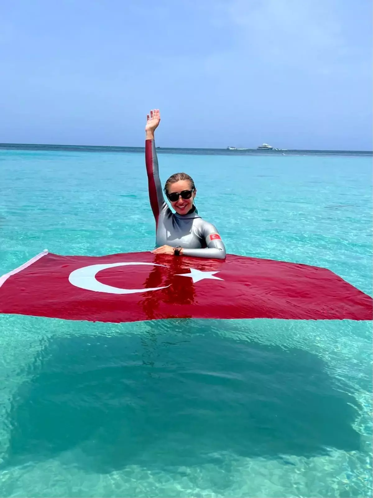 Rekor Denemesiyle Dayanışma Mesajı