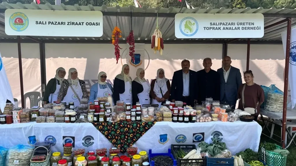 Salıpazarı, Tarım Şenliği’nde Üretim Potansiyelini Sergiledi