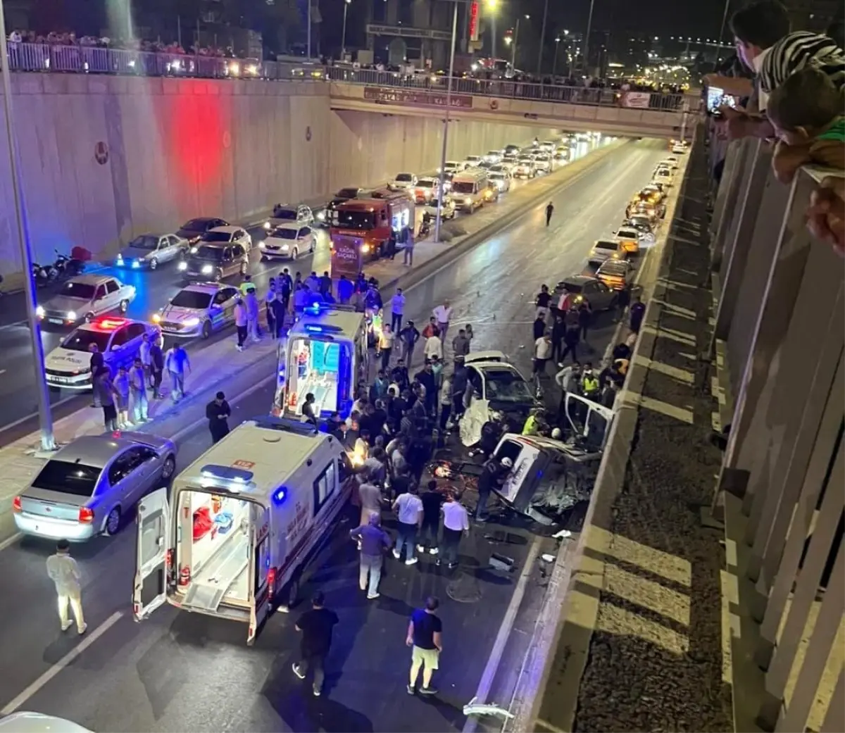 Şanlıurfa’da Üç Araçlı Trafik Kazası: 1 Ölü, 4 Yaralı