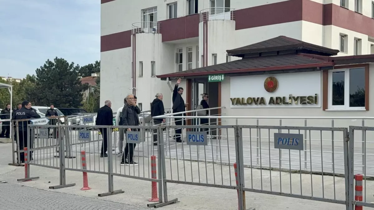 Şarkıcı Güllü’nün Ölümü: Kızı Suçlanıyor