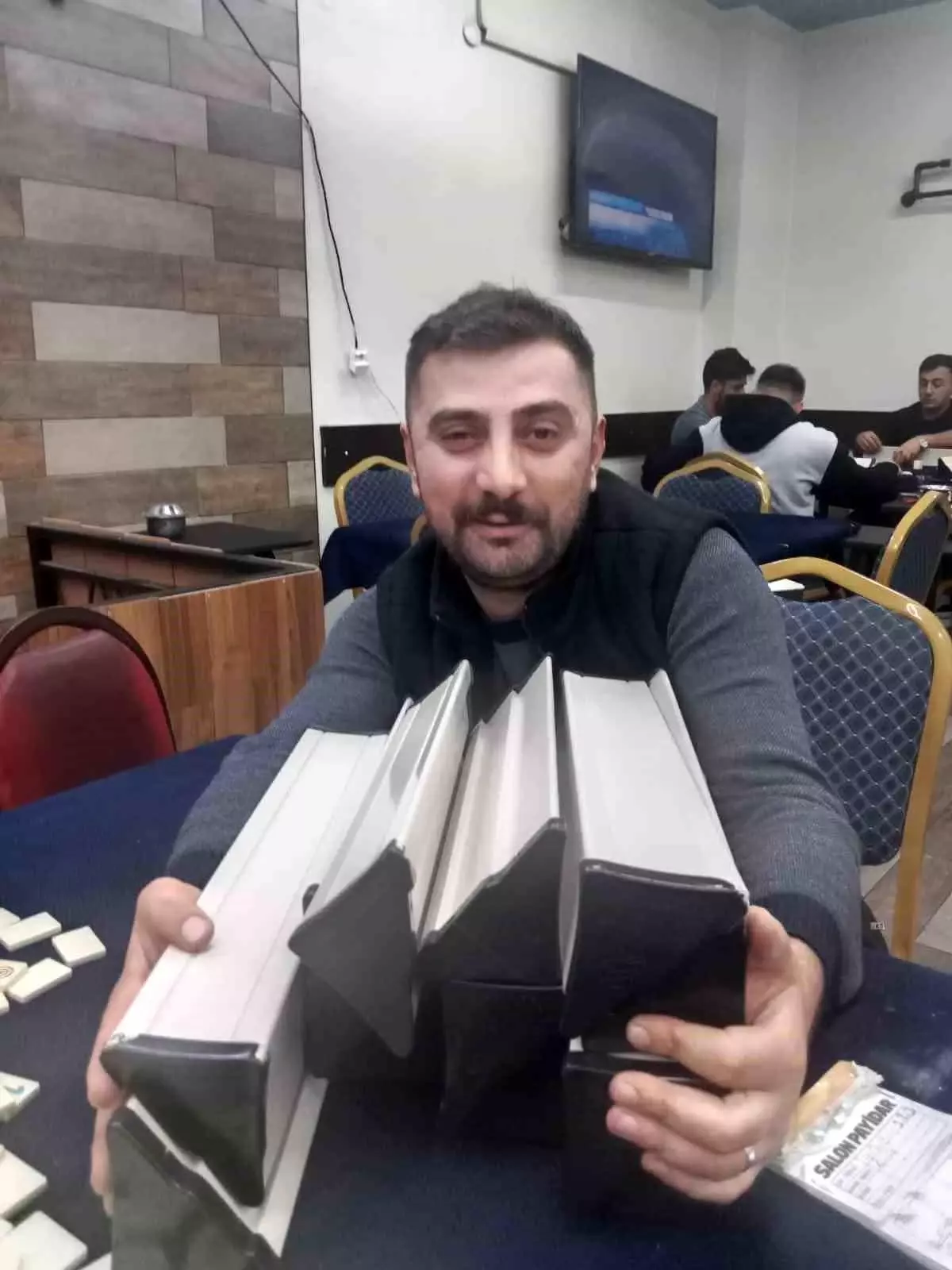 Sivas’ta Okey Rekabeti Davul Zurnayla Sonuçlandı