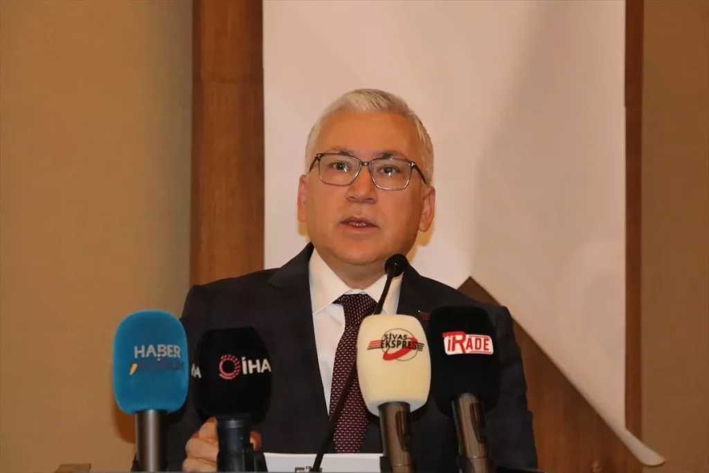 Sivas’ta ‘Zirvedeki Yiğidolar’ Ödül Töreni Düzenlendi