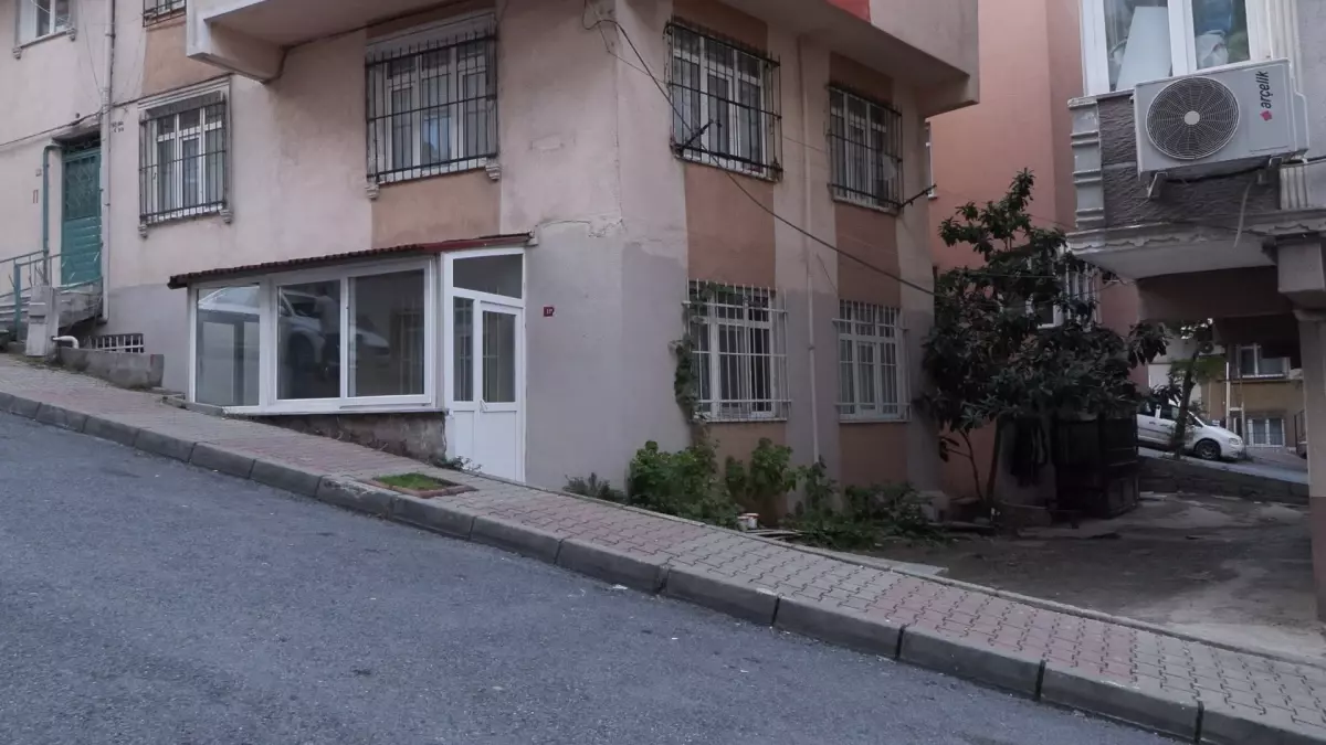 Sultangazi’de Eşini Balkondan Düşüren Adam Tutuklandı