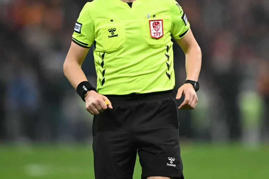 Süper Lig’de Kart İstatistikleri: En Hırçın Takım Belli Oldu