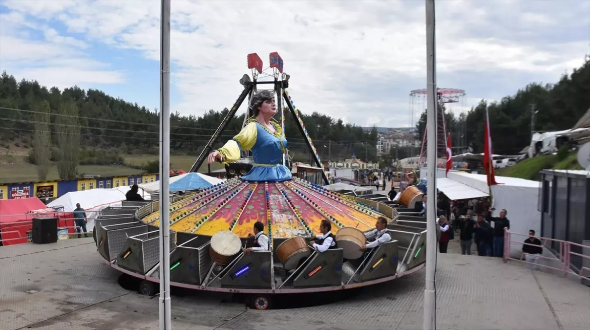 Tarihi Boyabat Panayırı Başladı