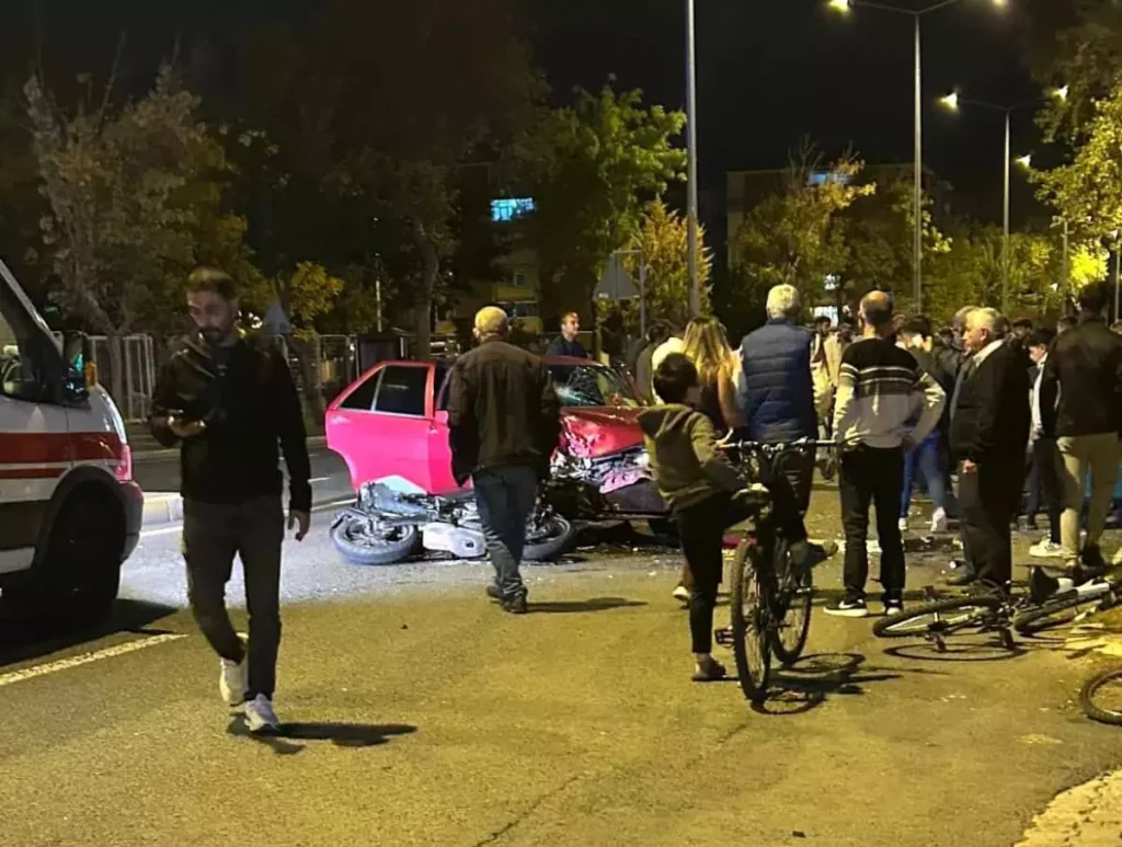 Tekirdağ’da Motosiklet Kazası: Sürücü Kask Sayesinde Yaralandı