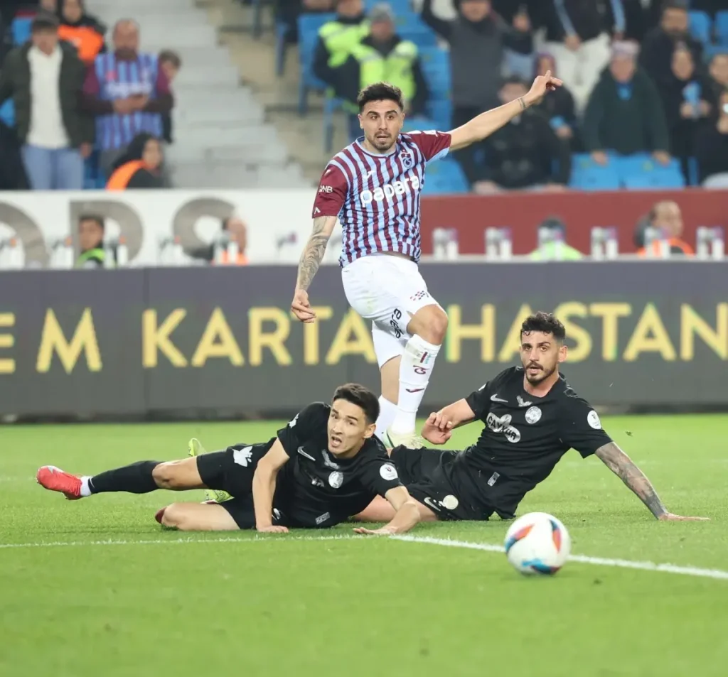 Trabzonspor ve Çaykur Rizespor 47. Kez Karşı Karşıya