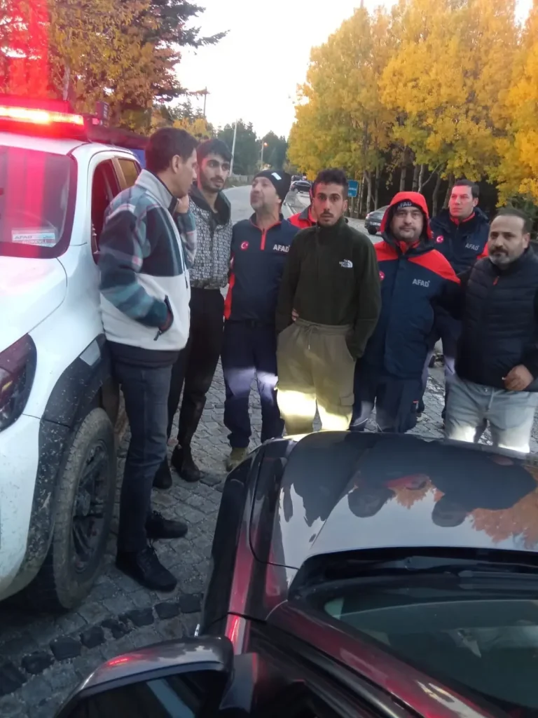 Uludağ’da Kaybolan 2 Kişi 10 Saat Sonra Ekipler Tarafından Bulundu