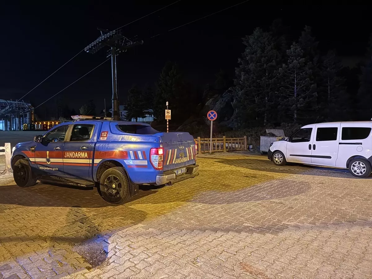 Uludağ’da Ormanda Kaybolan İki Kişi İçin Arama Çalışması