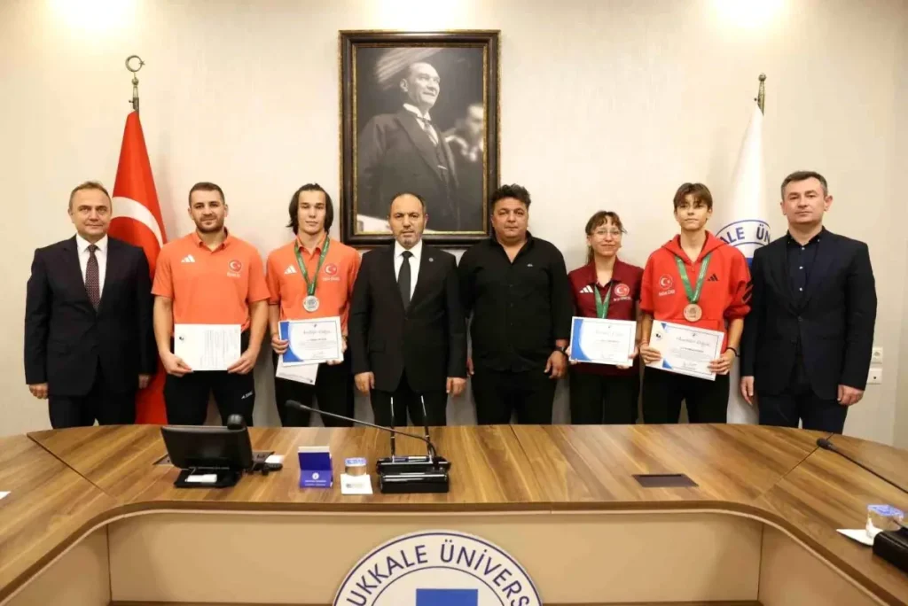 Üniversiteli Sporcular Avrupa Oyunlarından 3 Madalyayla Döndü