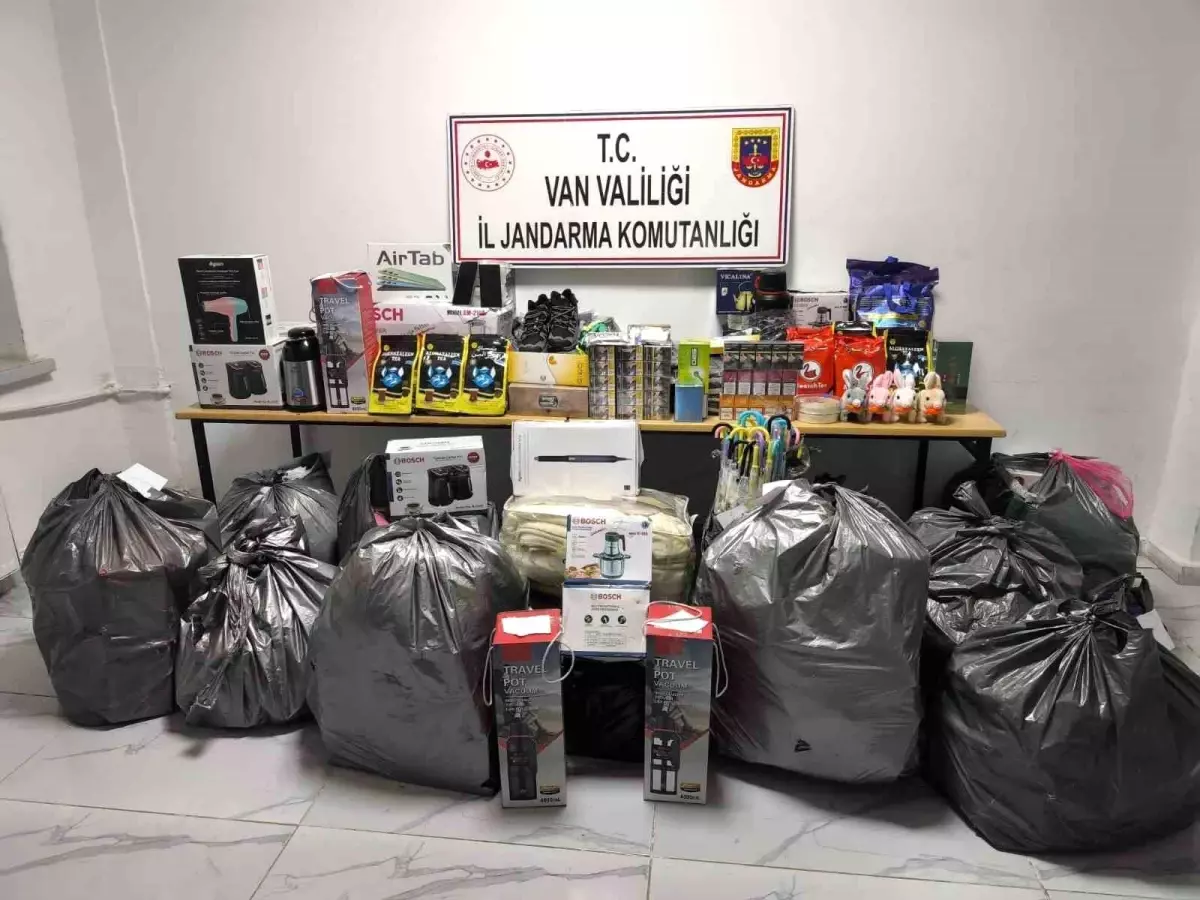 Van’da Değerli Gümrük Kaçağı Malzeme Ele Geçirildi