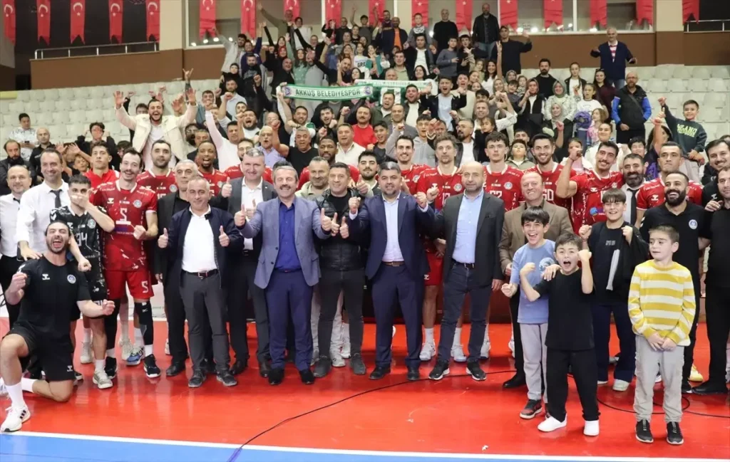 Voleybol SMS Grup Efeler Ligi’nde Sürpriz Sonuç